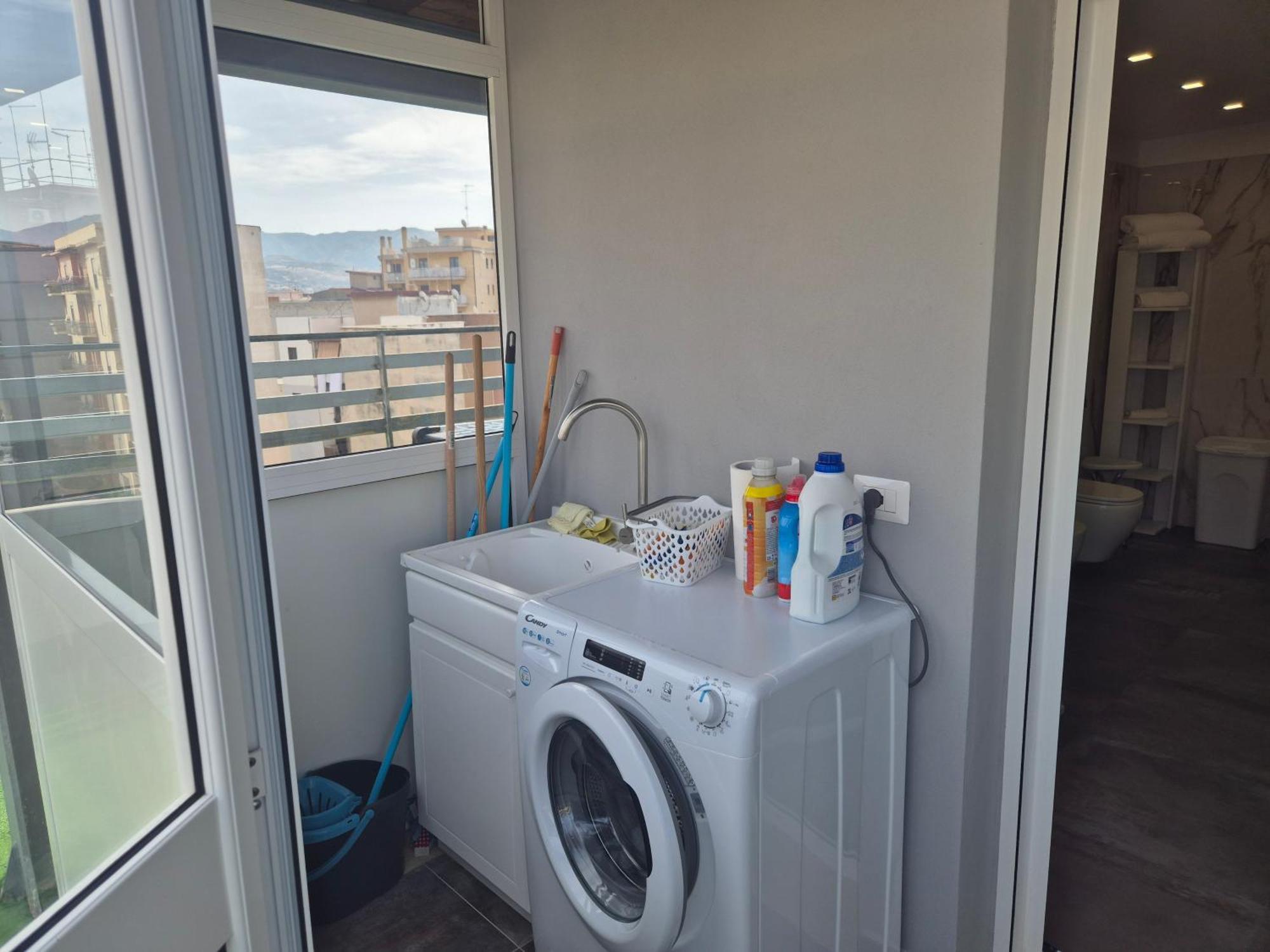 Attico Solaris Apartment Reggio Calabria Exterior photo
