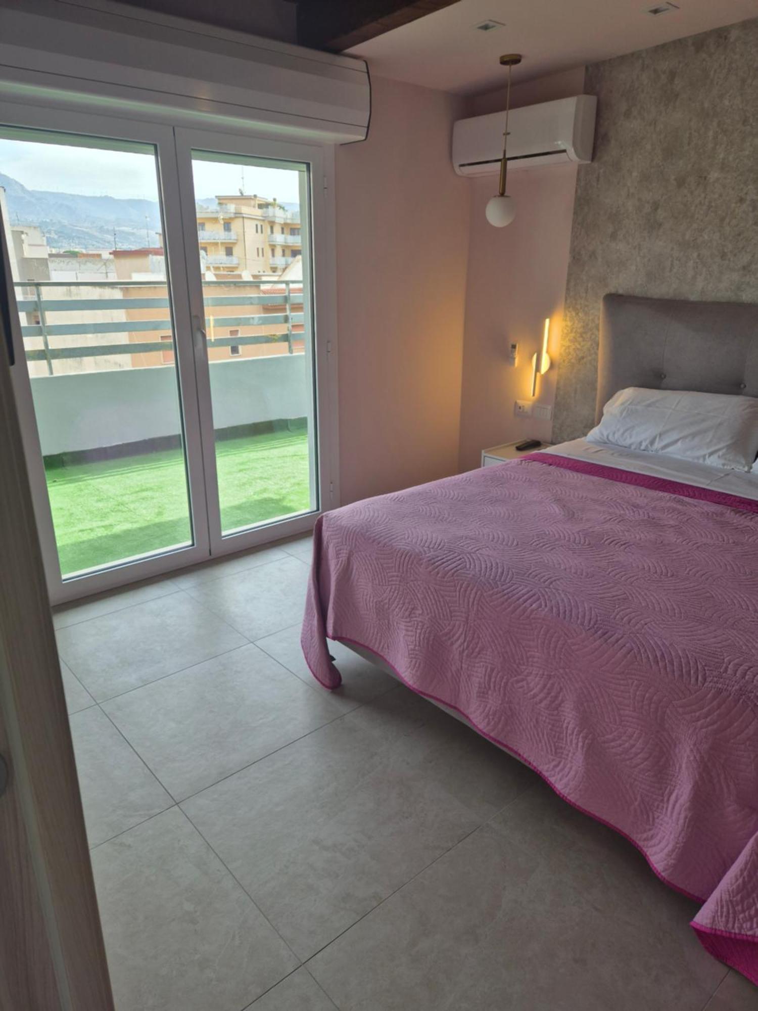 Attico Solaris Apartment Reggio Calabria Exterior photo